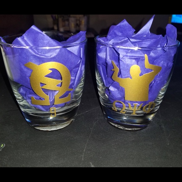 Greek items - Picture 2 of 5